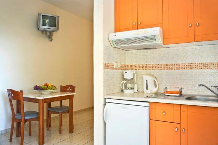 Alfa Hotel Apartments Gerani  Pokój zdjęcie